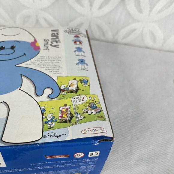 Jakks Pacific The Smurfs Vanity Smurf 6" Action Figure Brand New Sealed - Picture 4 of 8